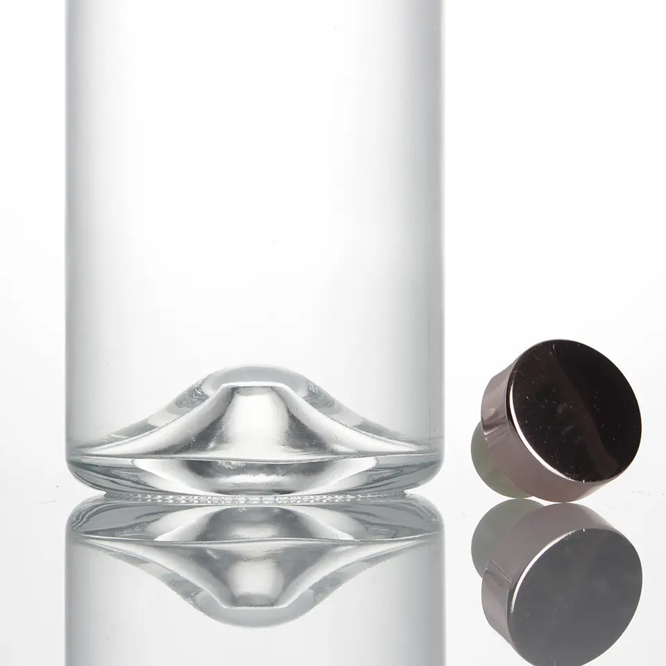 Clear glass liquor bottle with cork, screen print, 500–750 ml